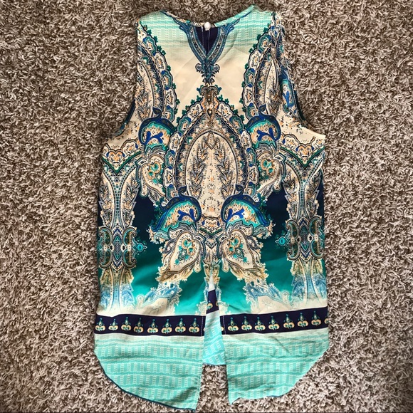 Renee C. Sleeveless Top S - Picture 5 of 6